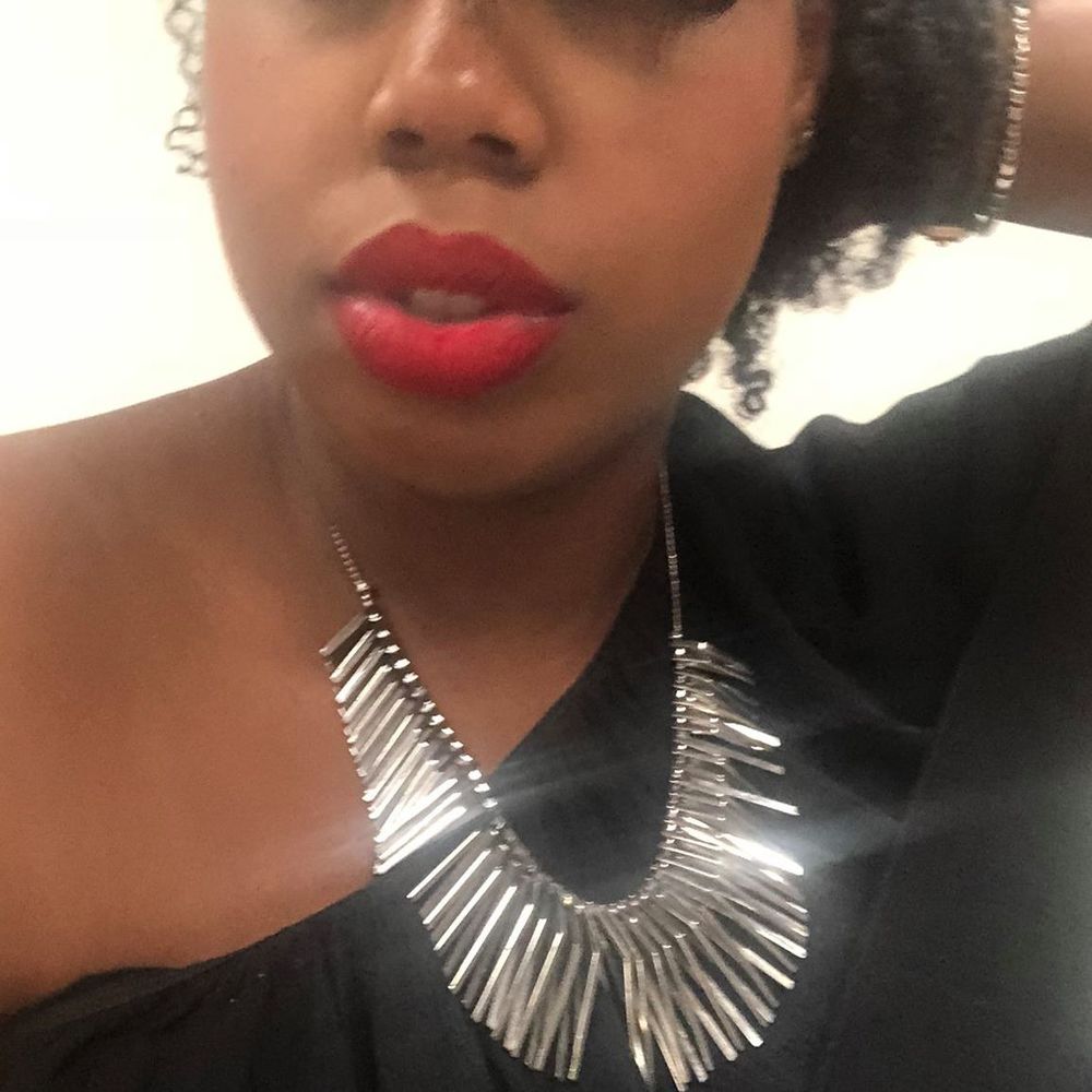 Meet your Posher, Alysha